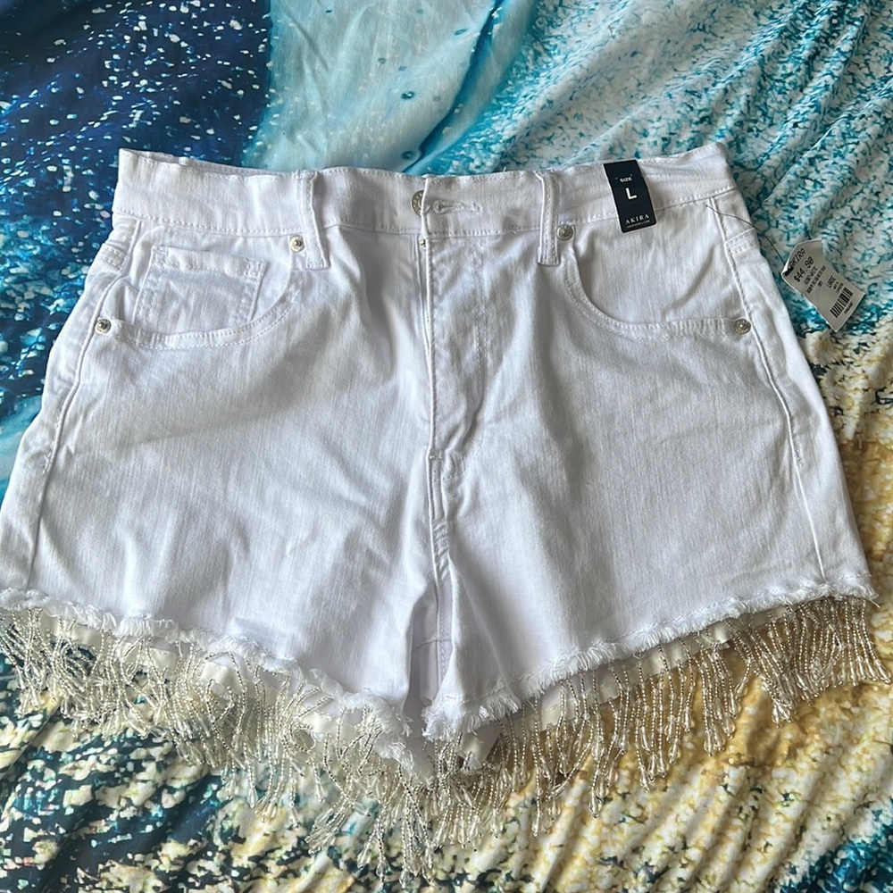 AKIRA white beaded bottom shorts